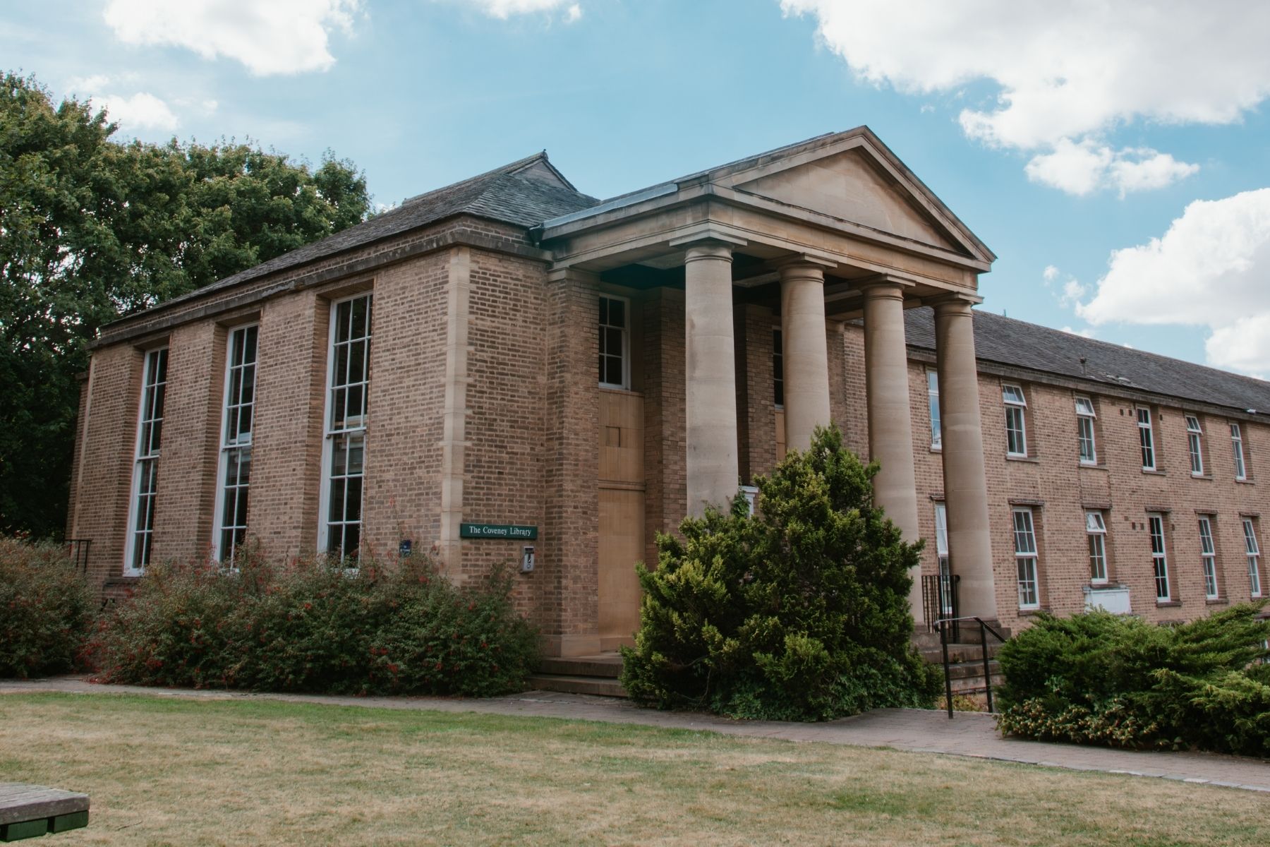 Lincoln Hall Exterior